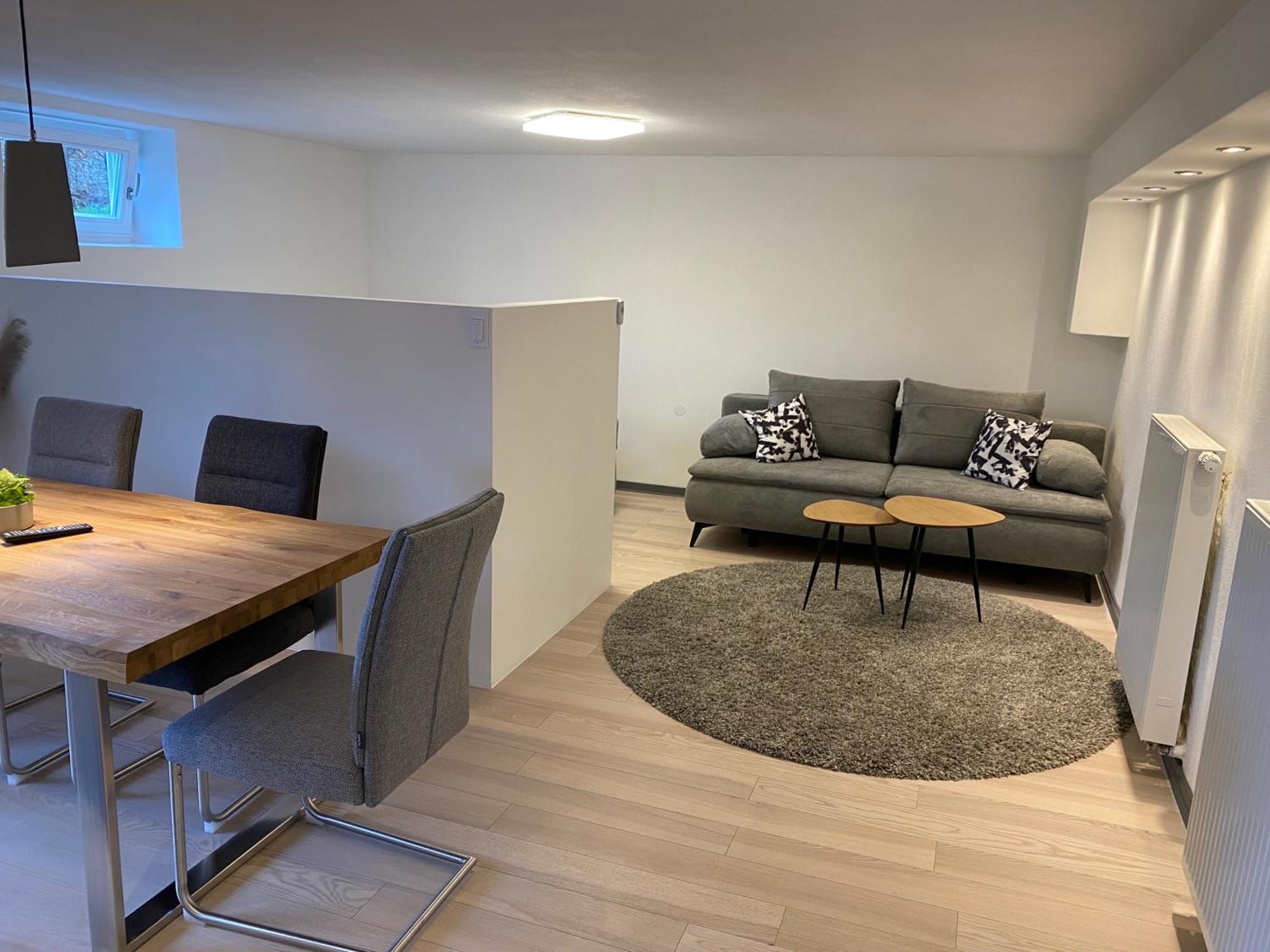 Apartment Schoenauerhof- Urlaub Im Gruenen Aber Doch In Der Stadt *